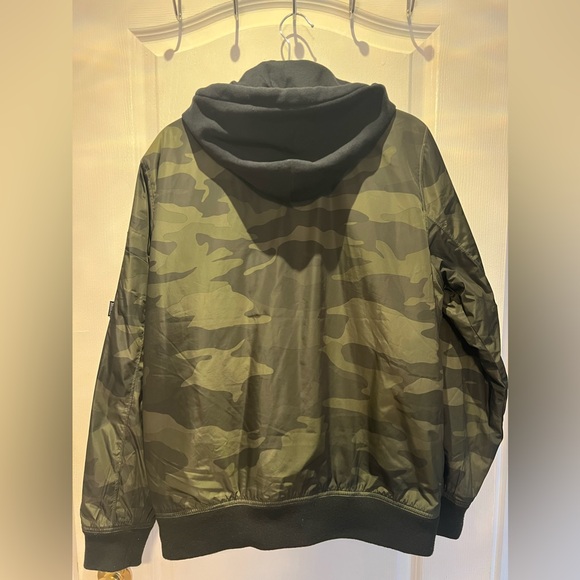Me s Army Bomber Jacket - Picture 3 of 3
